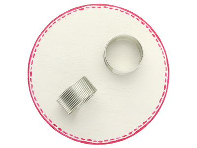 Drut pamięciowy na pierścionki / stal nierdzewna / średnica 20mm / srebrny / drut 0.6mm / 16 żeber